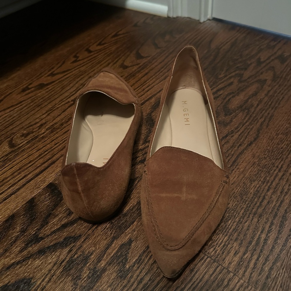 M. Gemi Tan Suede Flats